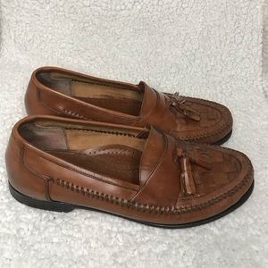 Bass Bryan brown leather loafer with tassels